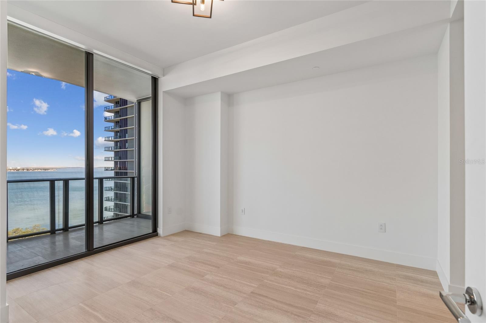 3015 S YSABELLA AVE #1102, TAMPA, FL, 33629