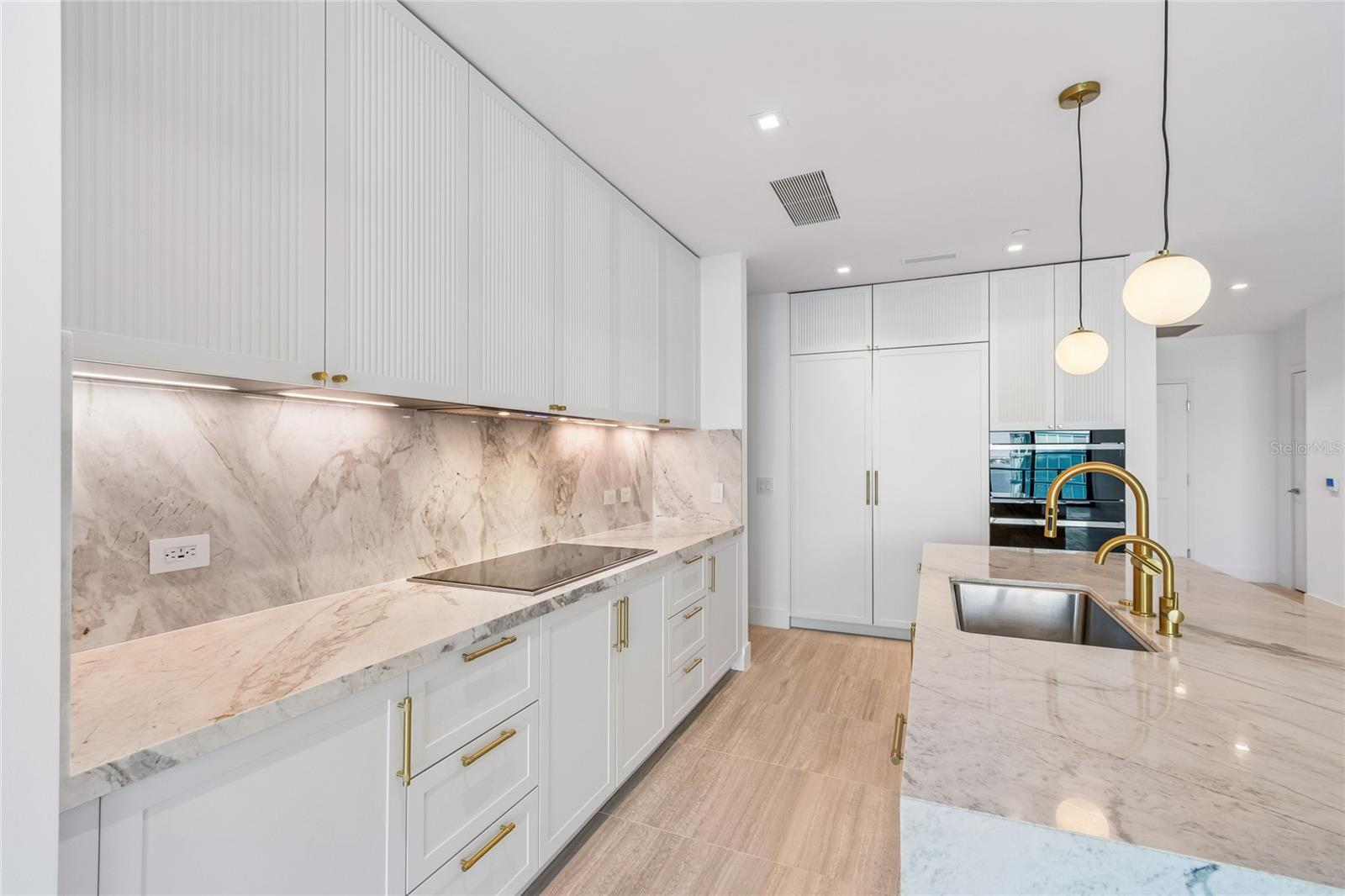 3015 S YSABELLA AVE #1102, TAMPA, FL, 33629