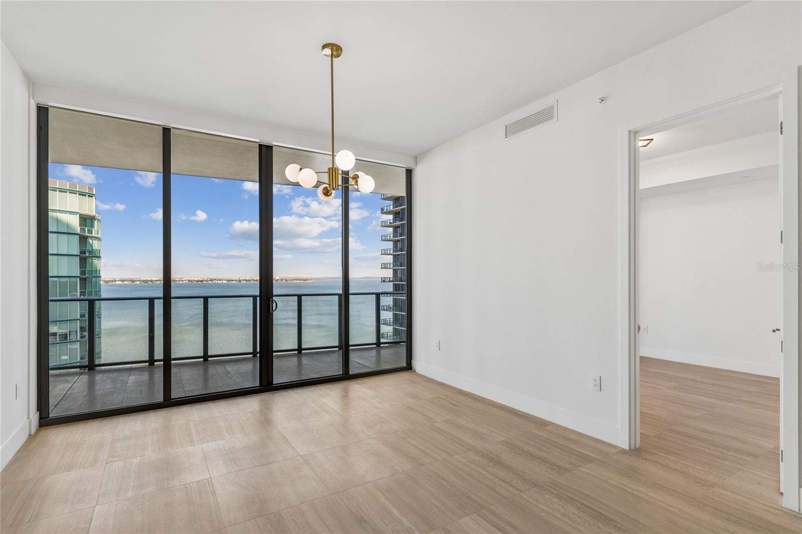 3015 S YSABELLA AVE #1102, TAMPA, FL, 33629