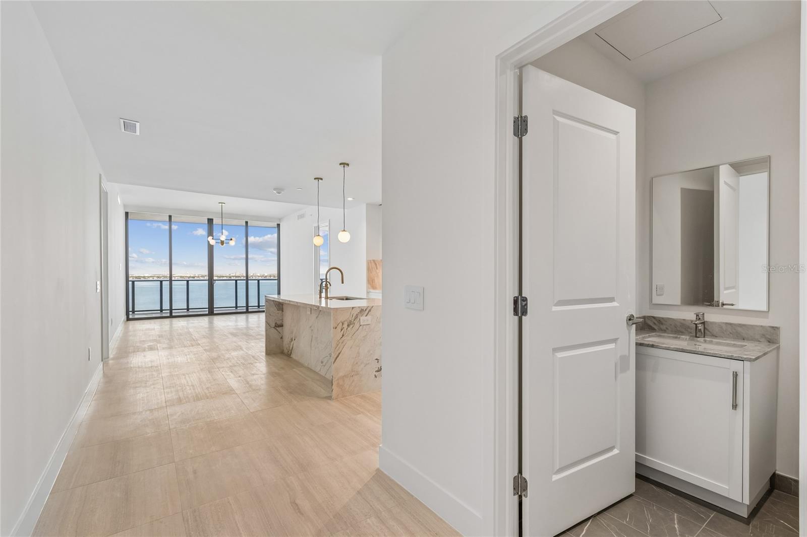 3015 S YSABELLA AVE #1102, TAMPA, FL, 33629