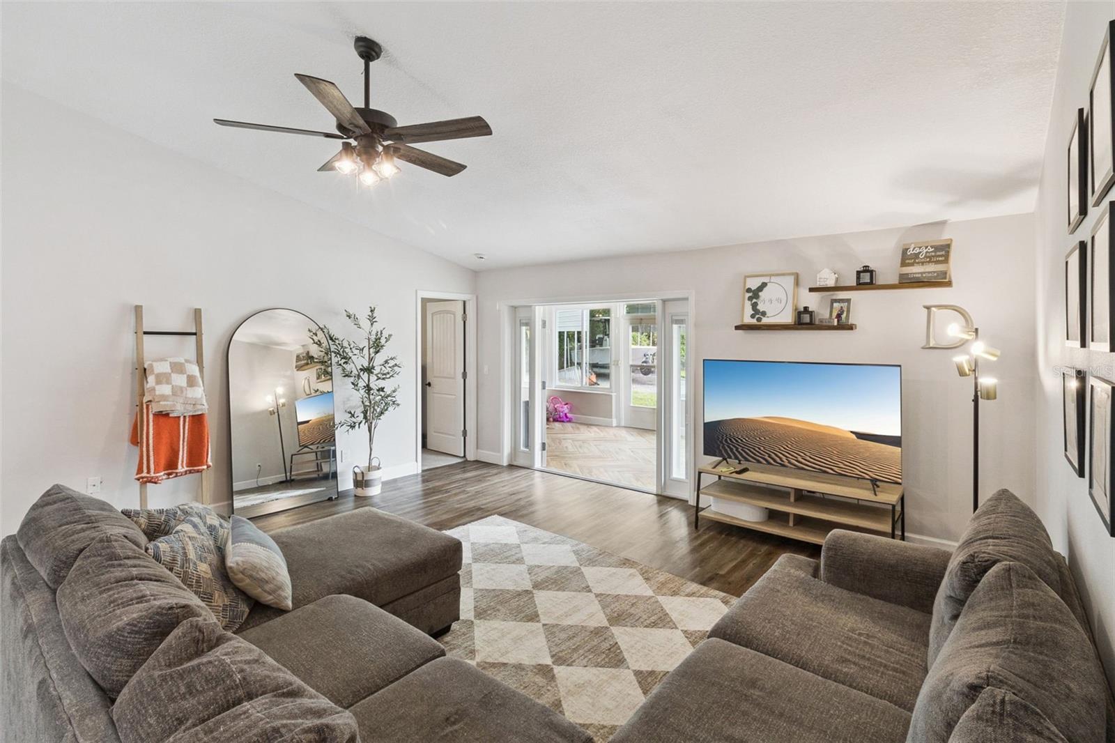 2420 E FRIDAY CIR, COCOA, FL, 32926