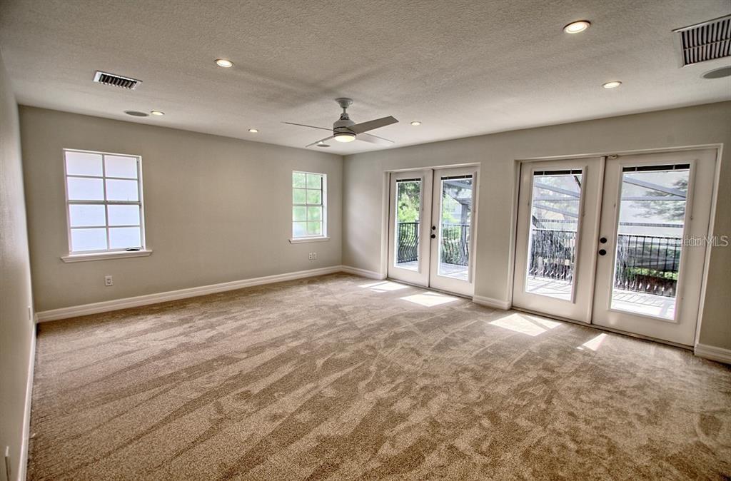 5908 S SWITZER AVE, TAMPA, FL, 33611