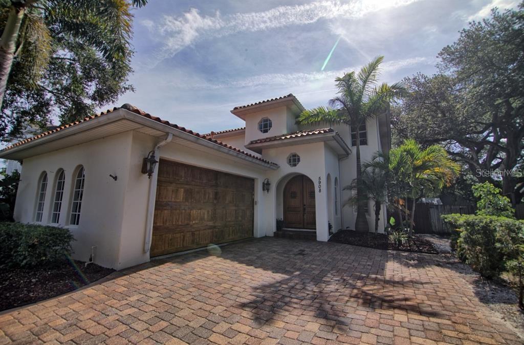 5908 S SWITZER AVE, TAMPA, FL, 33611
