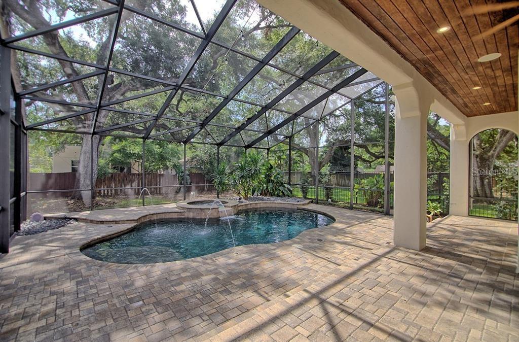 5908 S SWITZER AVE, TAMPA, FL, 33611