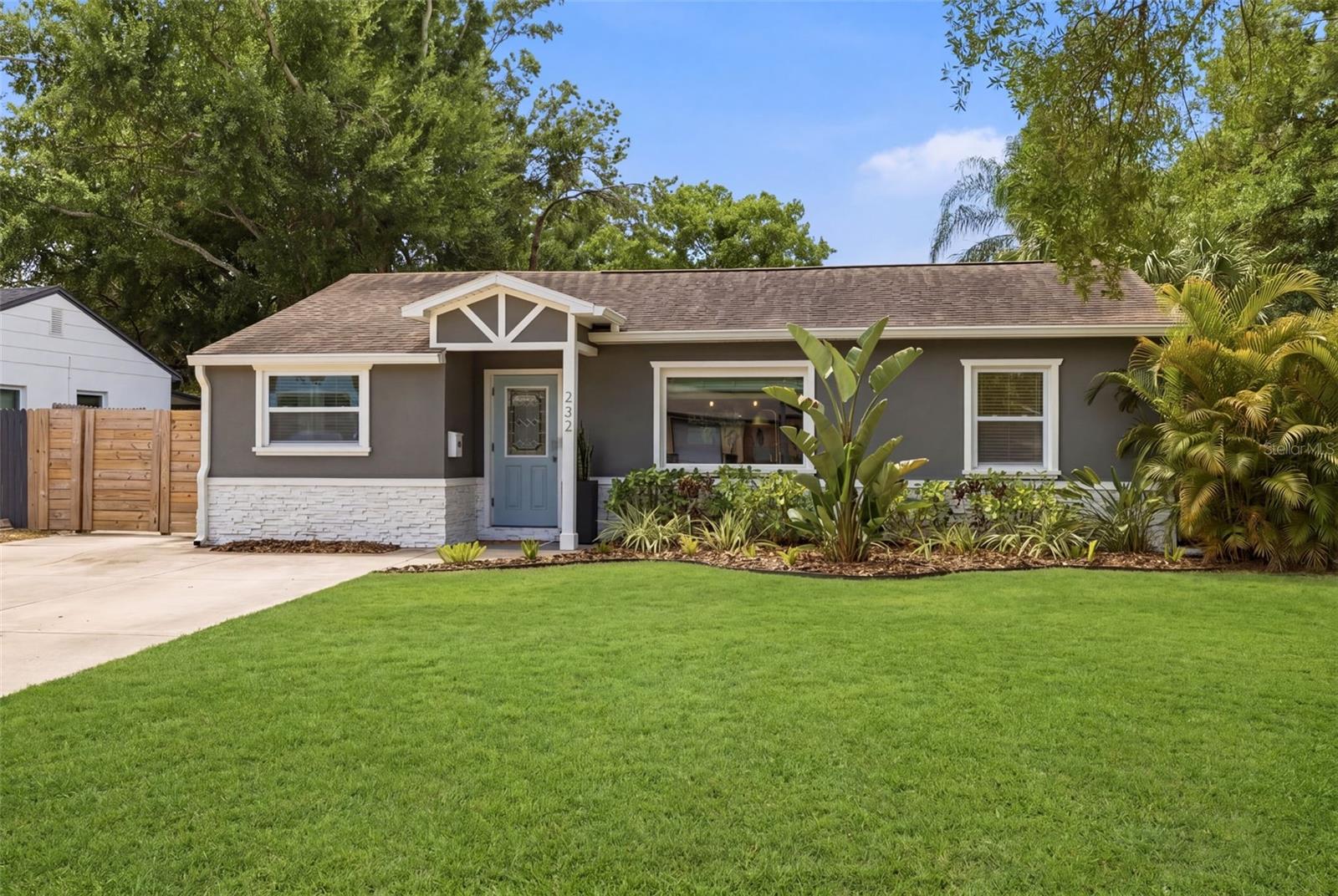 232 42ND AVE NE, ST PETERSBURG, FL, 33703