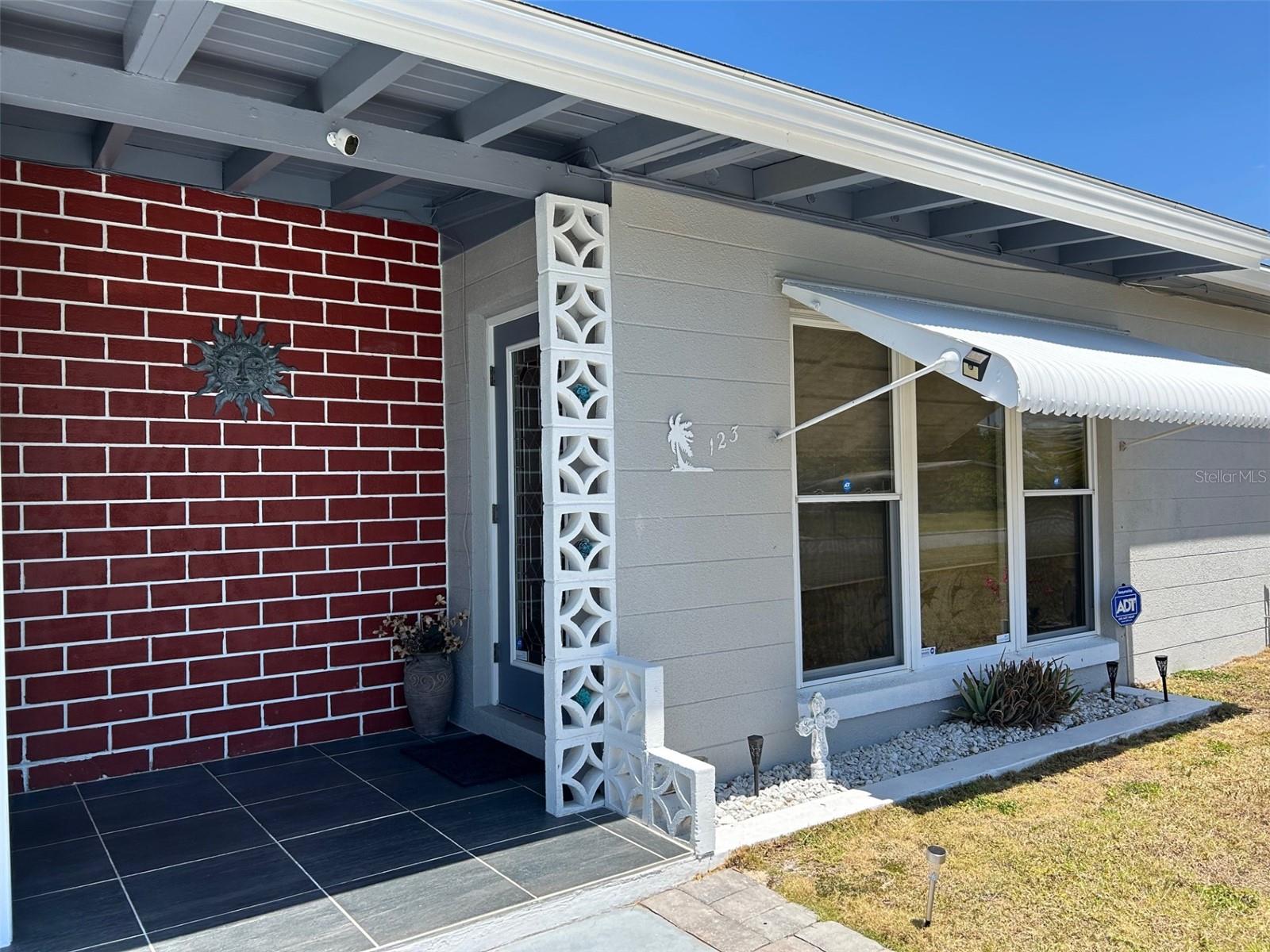 123 POINSETTIA CIR NE, PORT CHARLOTTE, FL, 33952