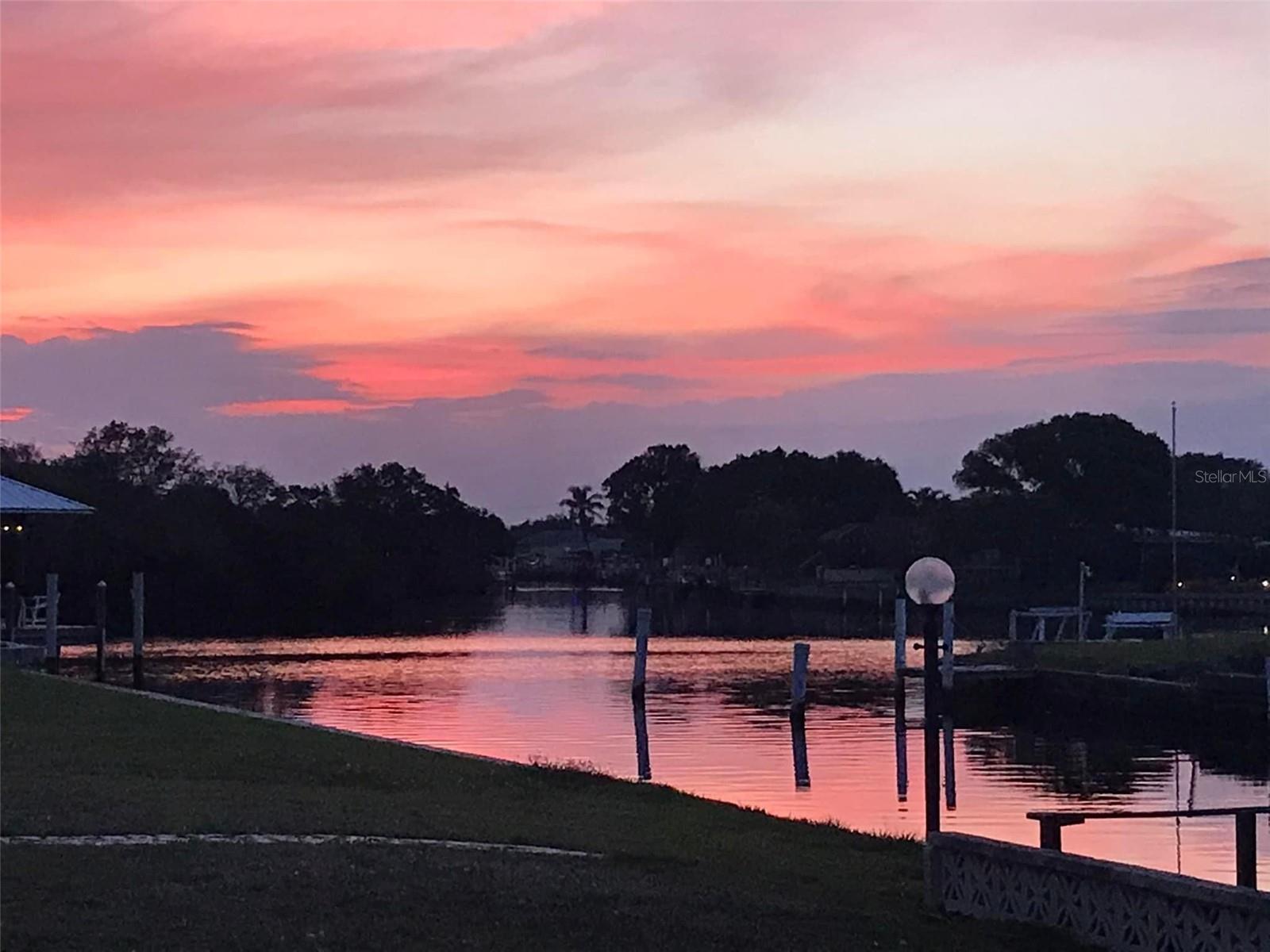 123 POINSETTIA CIR NE, PORT CHARLOTTE, FL, 33952