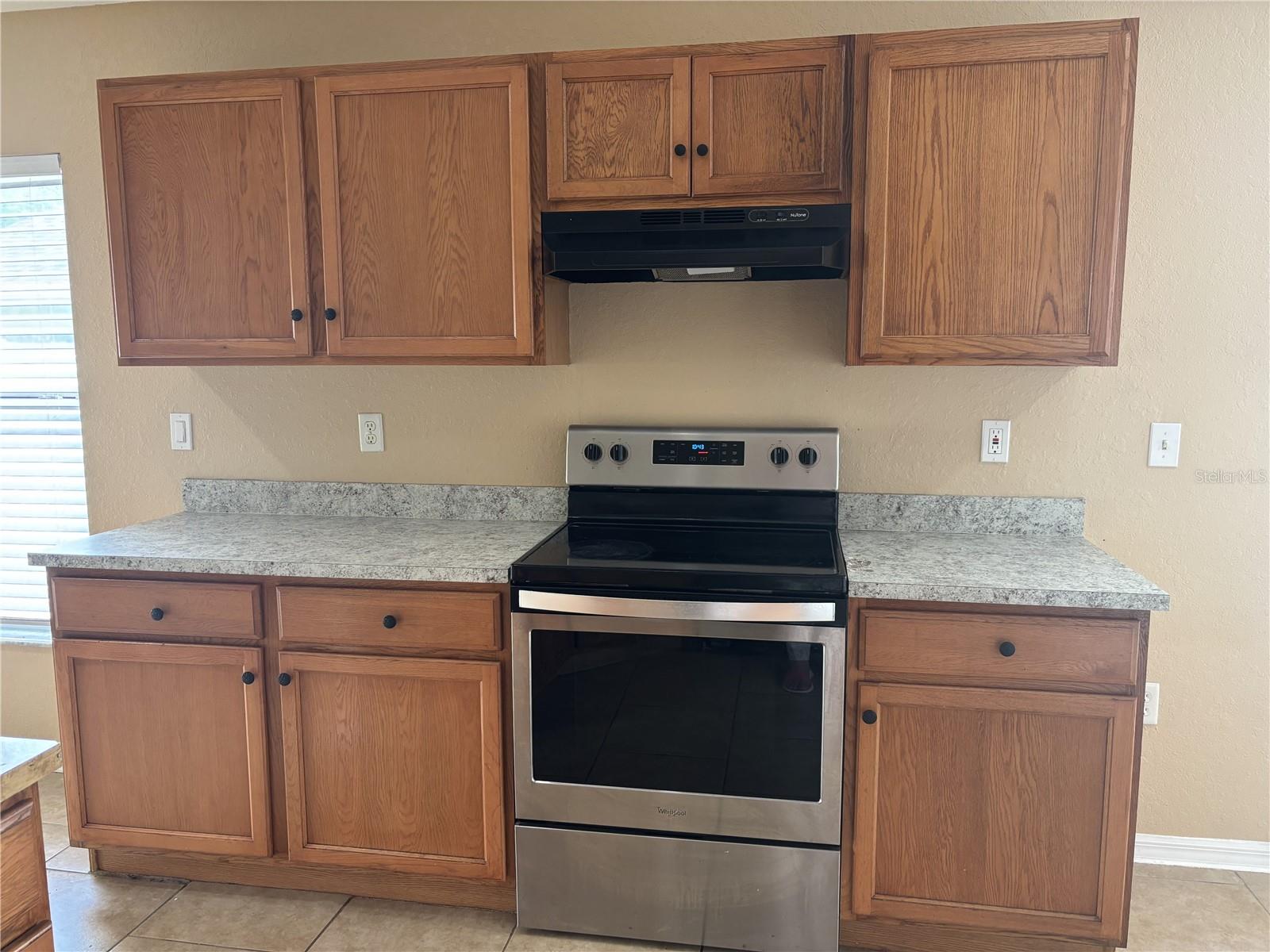 36035 LAGUNA HILLS CIR, ZEPHYRHILLS, FL, 33541