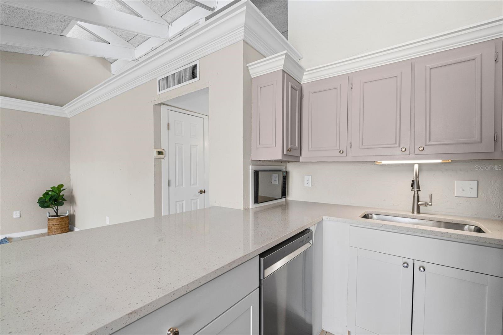 500 N JEFFERSON AVE #H1, SARASOTA, FL, 34237