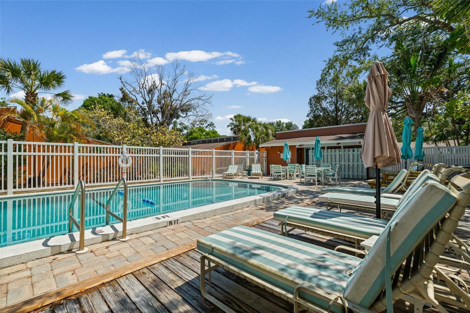 500 N JEFFERSON AVE #H1, SARASOTA, FL, 34237