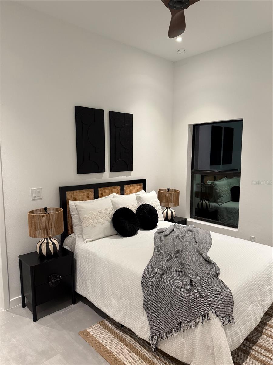 2306 VALENCIA DR, SARASOTA, FL, 34239