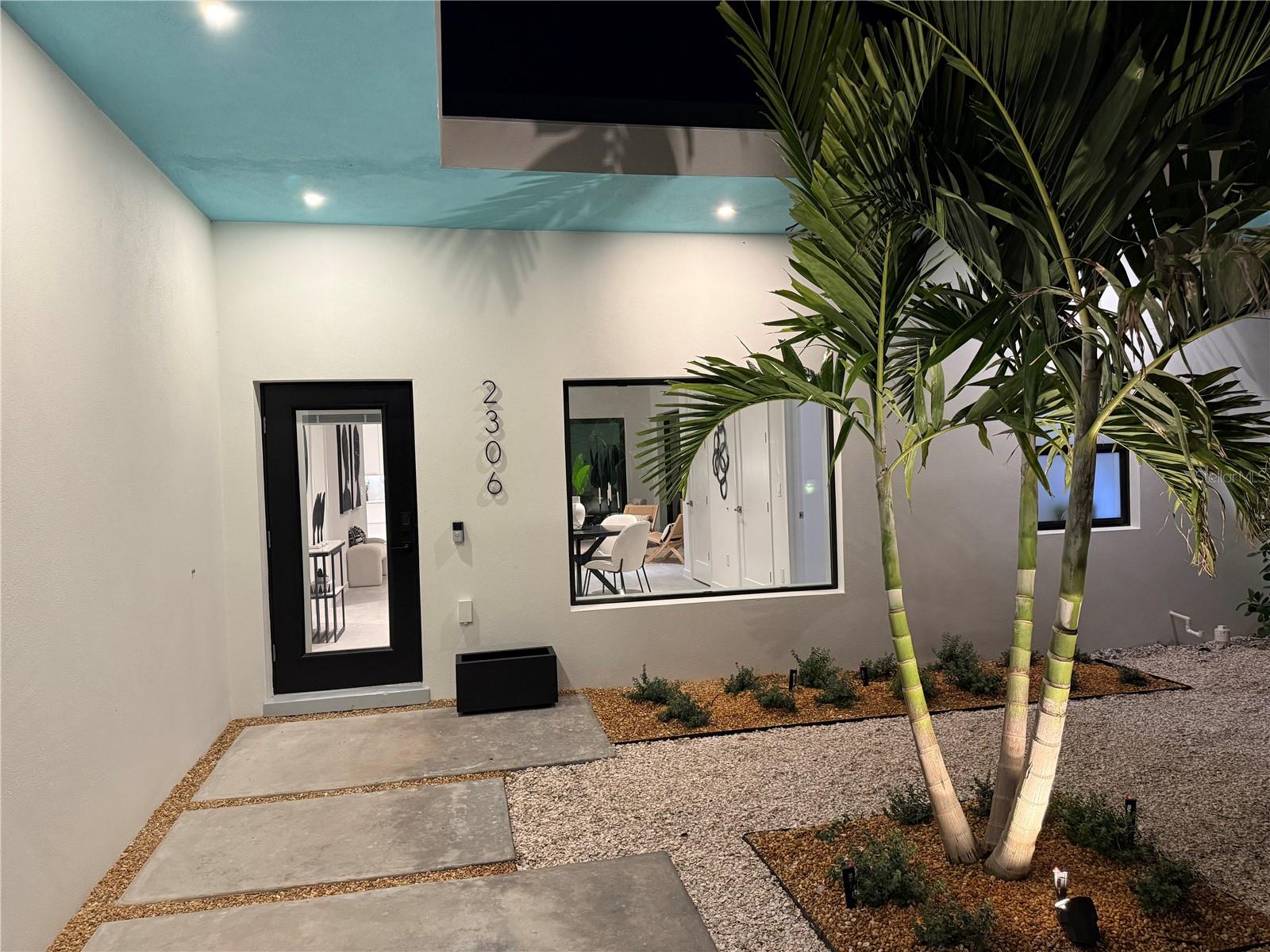 2306 VALENCIA DR, SARASOTA, FL, 34239