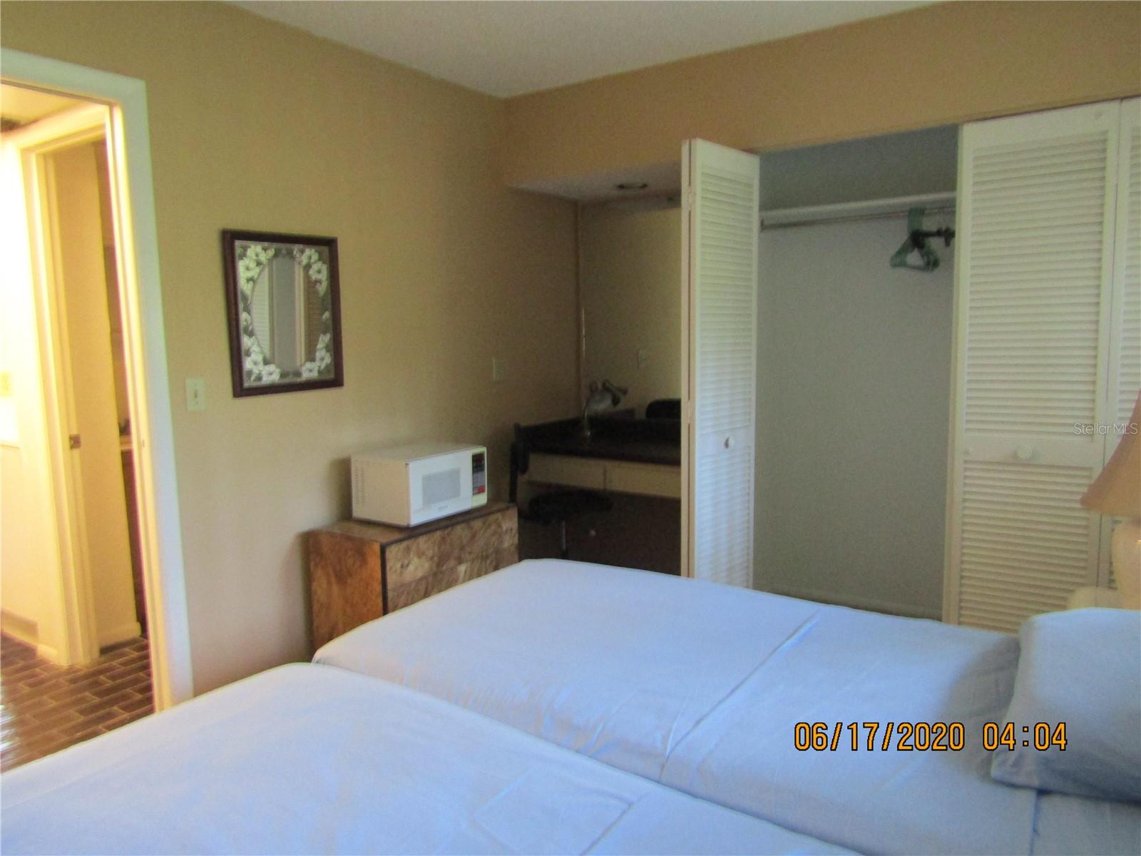 3553 LONGMEADOW #27, SARASOTA, FL, 34235