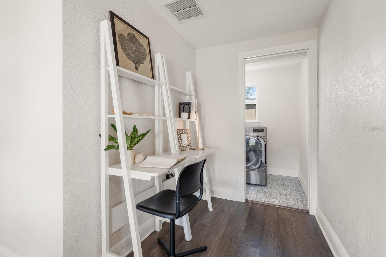 1246 IDLEWILD DR, CLEARWATER, FL, 33755