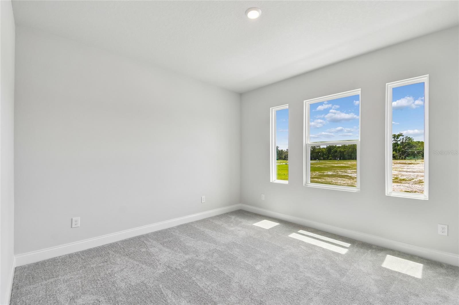 5693 LEAFLET TRL, MOUNT DORA, FL, 32757