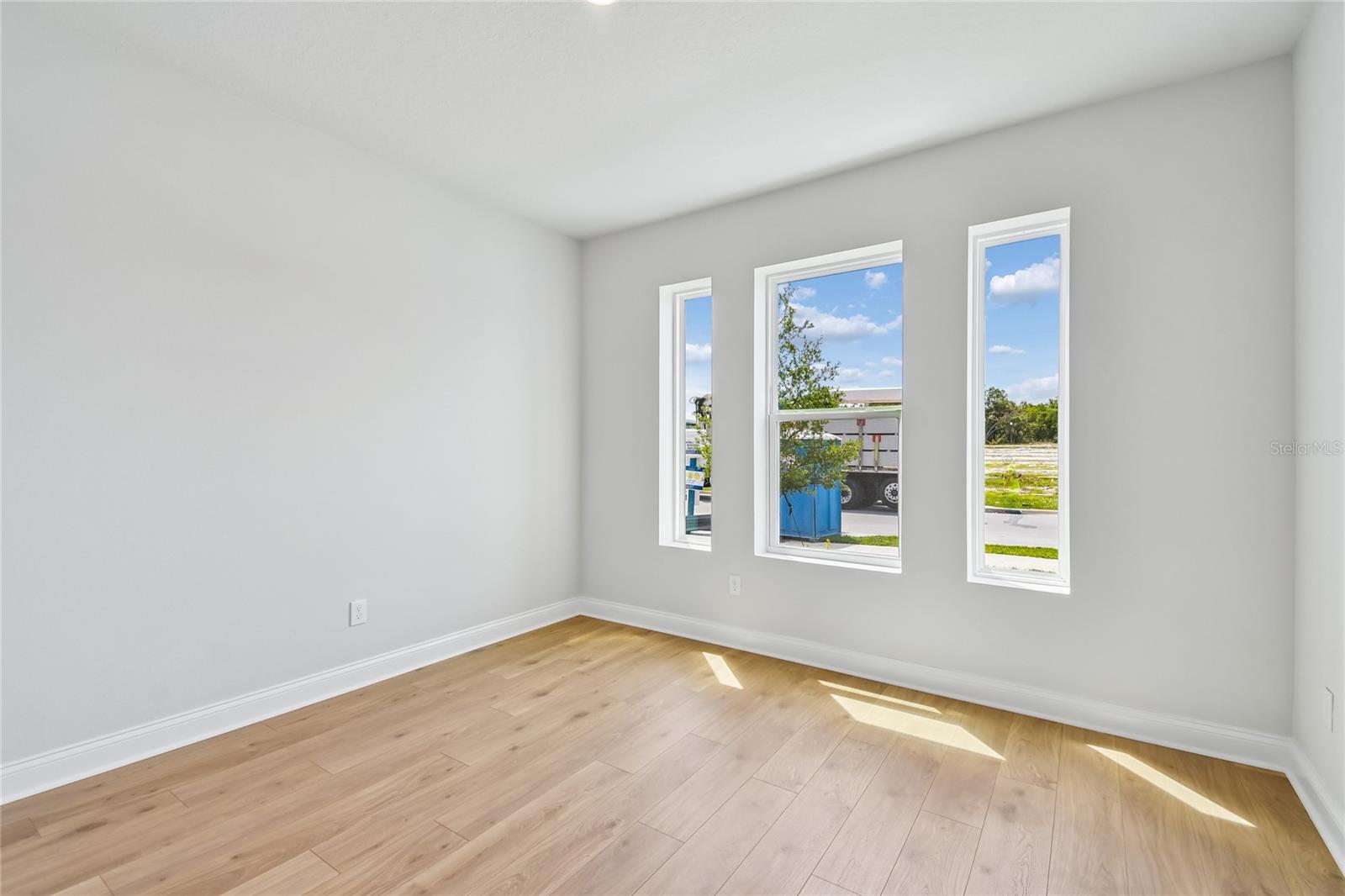 5693 LEAFLET TRL, MOUNT DORA, FL, 32757