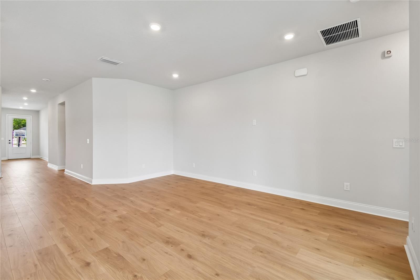 5693 LEAFLET TRL, MOUNT DORA, FL, 32757