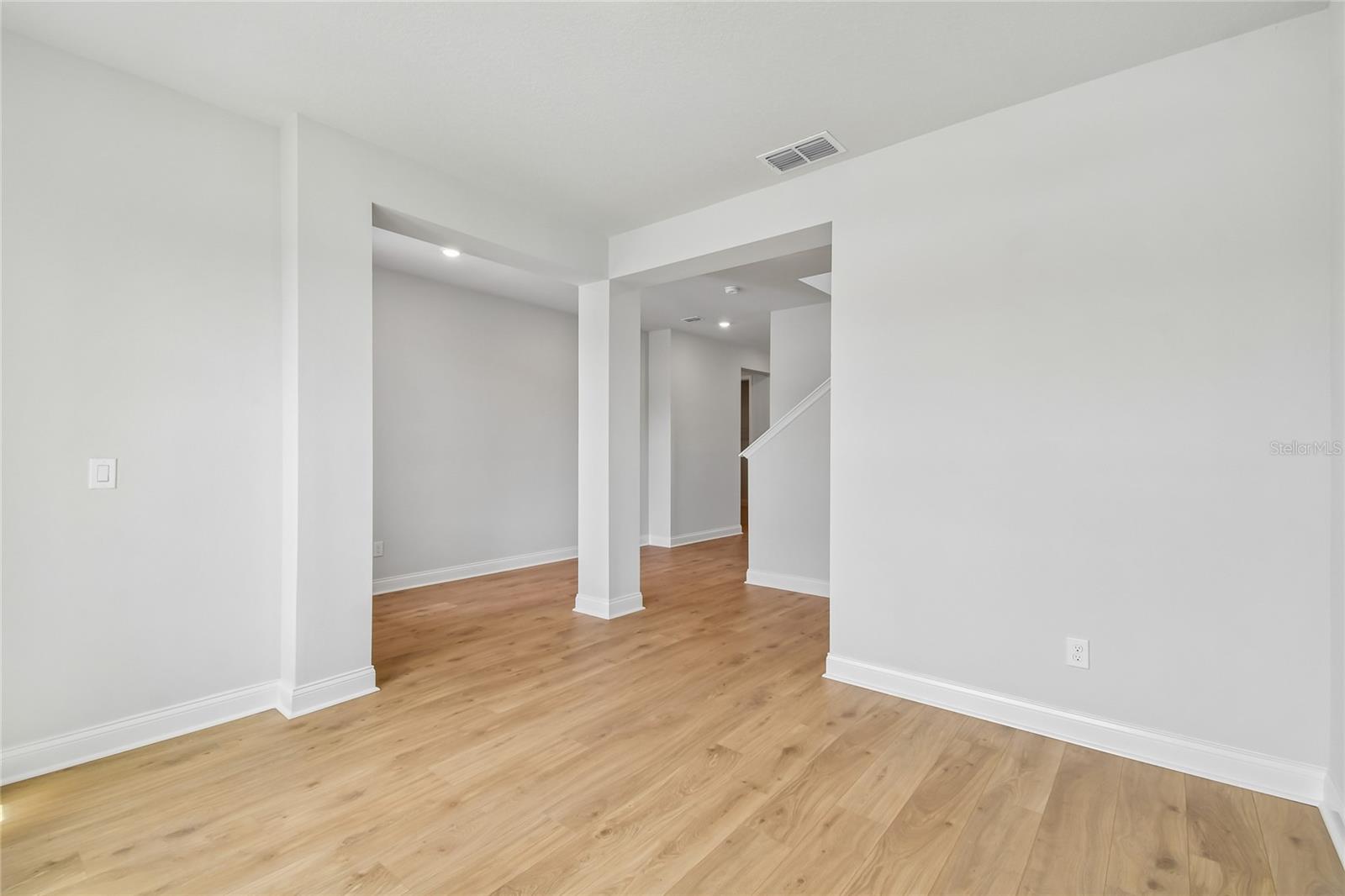 5693 LEAFLET TRL, MOUNT DORA, FL, 32757