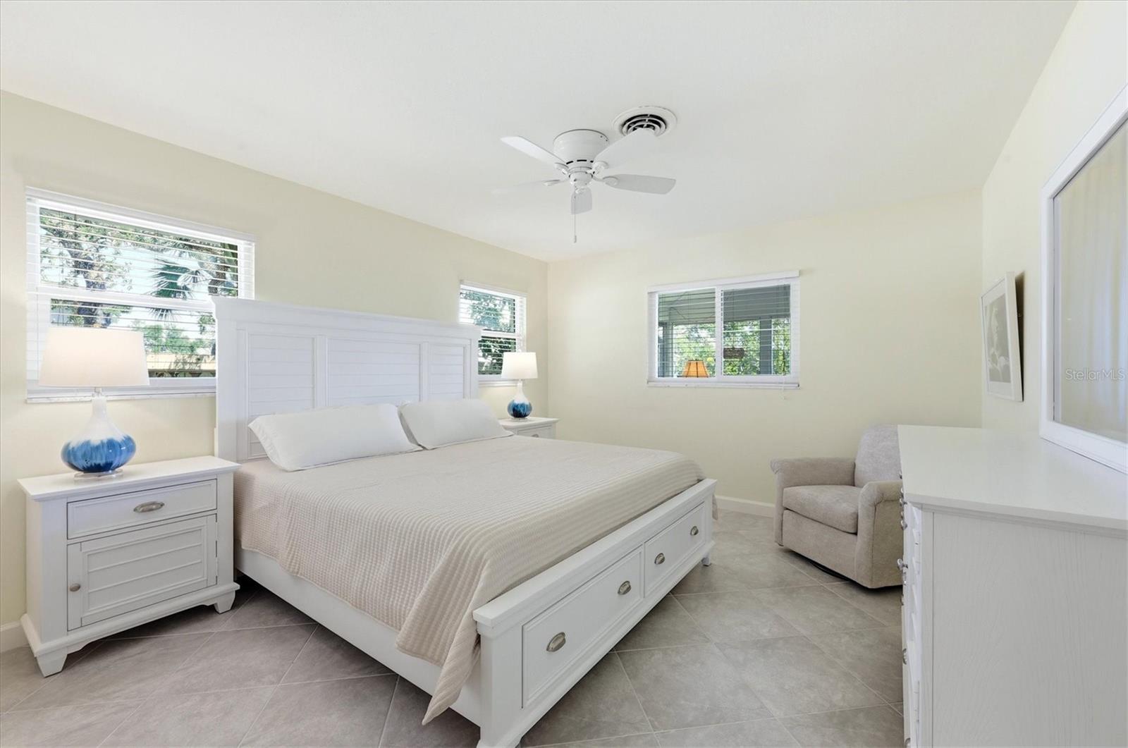 6421 MANASOTA KEY RD, ENGLEWOOD, FL, 34223