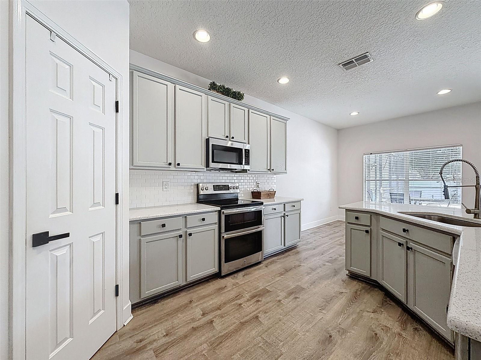 8950 SANDUSKY LN, NEW PORT RICHEY, FL, 34654