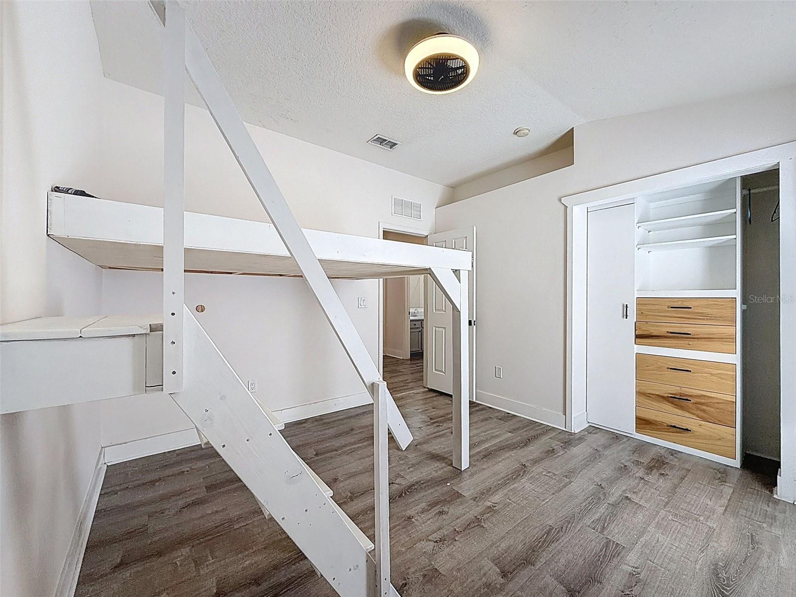 8950 SANDUSKY LN, NEW PORT RICHEY, FL, 34654