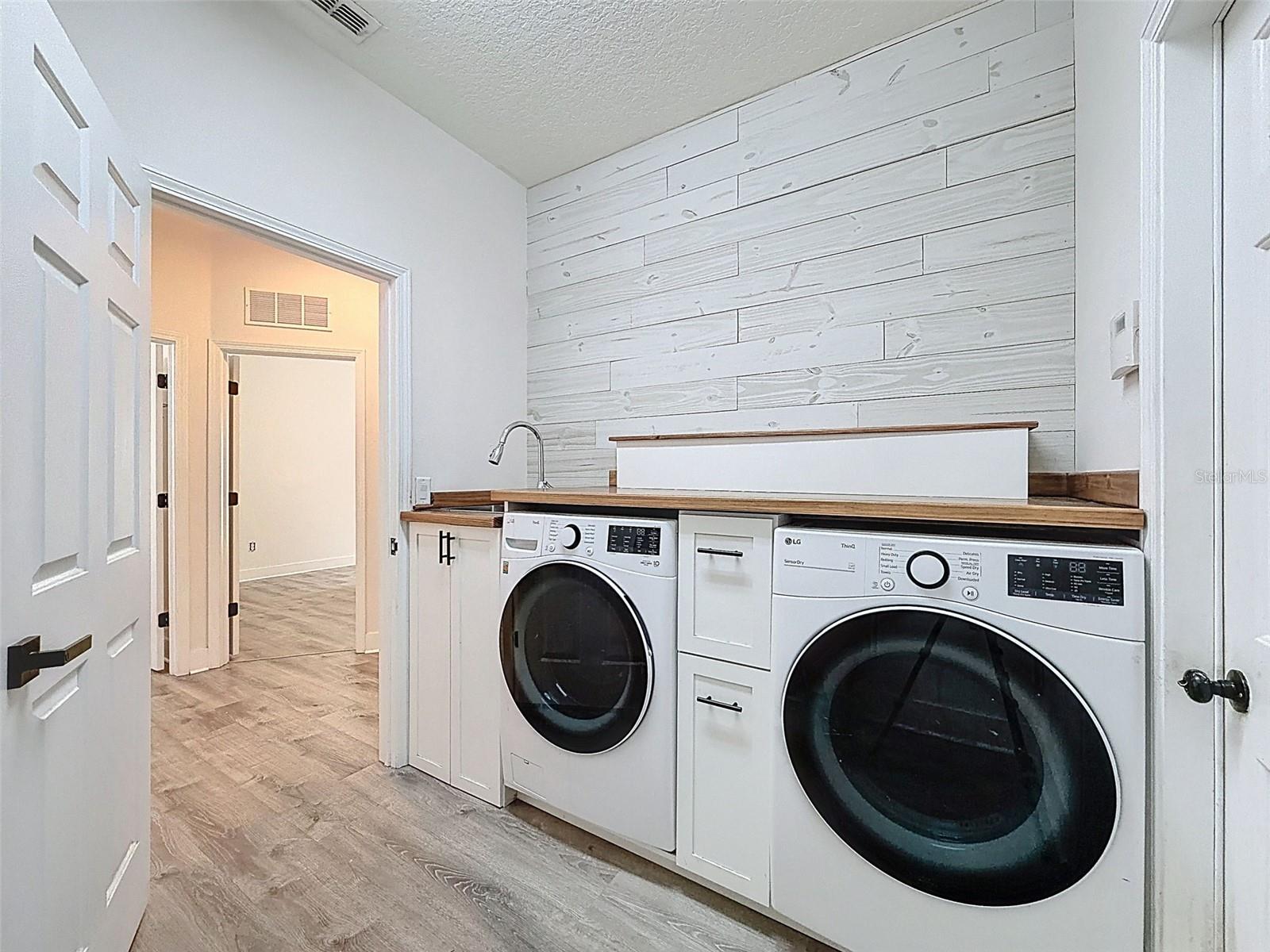 8950 SANDUSKY LN, NEW PORT RICHEY, FL, 34654