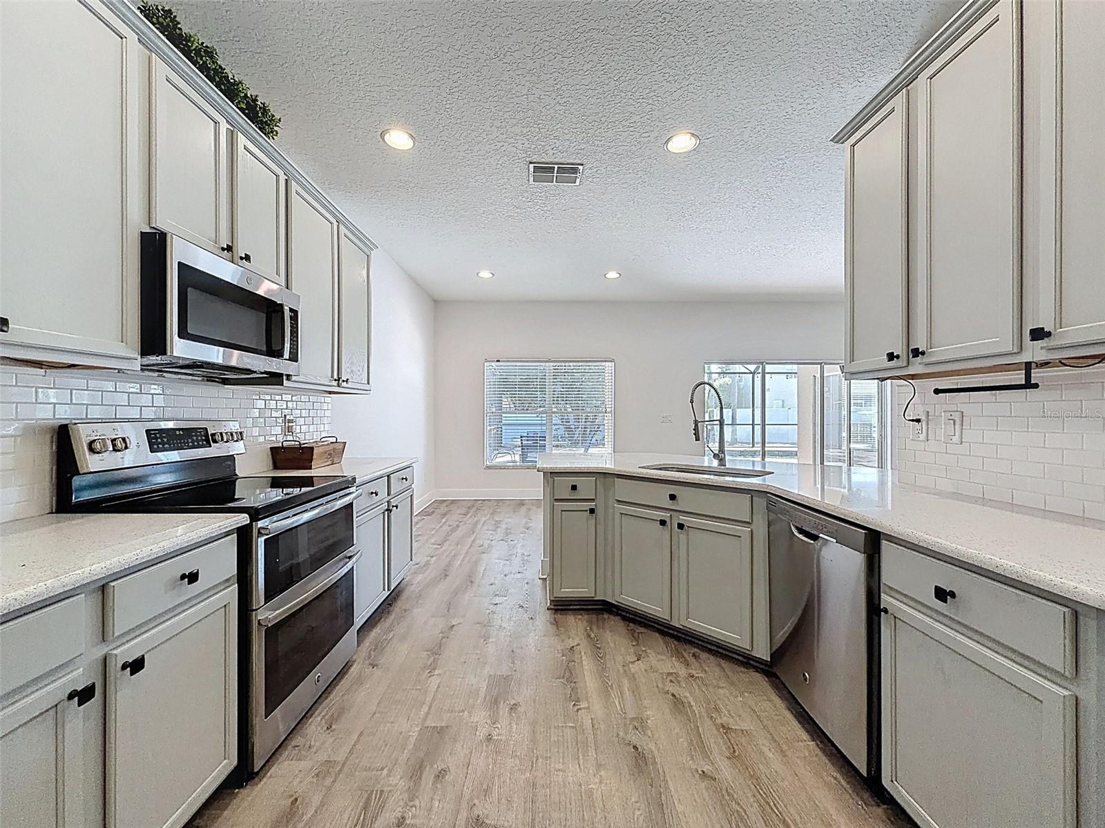 8950 SANDUSKY LN, NEW PORT RICHEY, FL, 34654