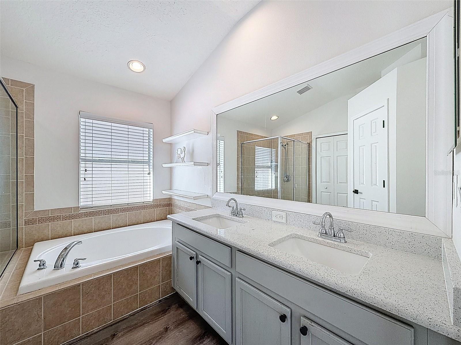 8950 SANDUSKY LN, NEW PORT RICHEY, FL, 34654