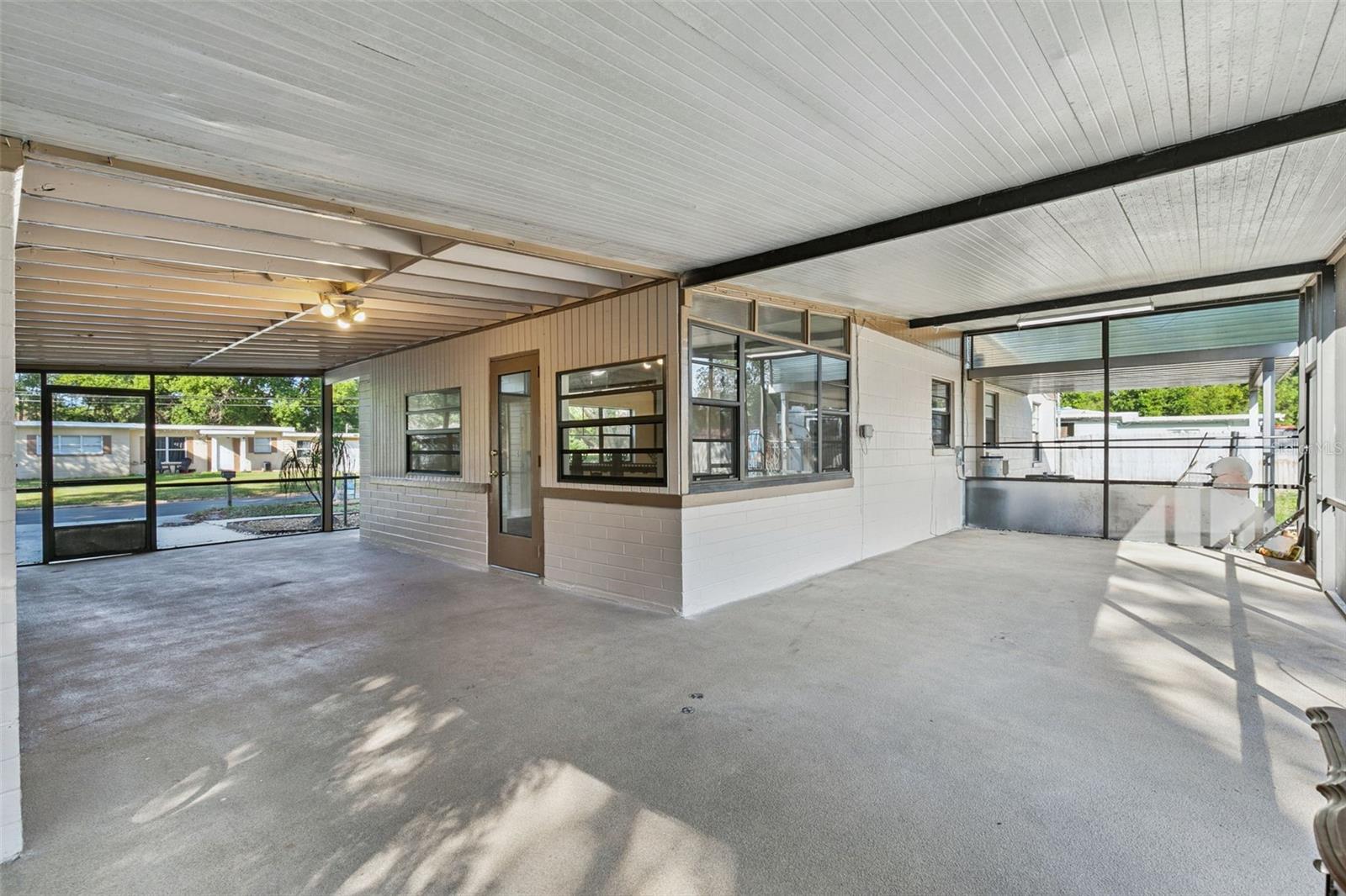 5873 CAMELLIA DR, ORLANDO, FL, 32807