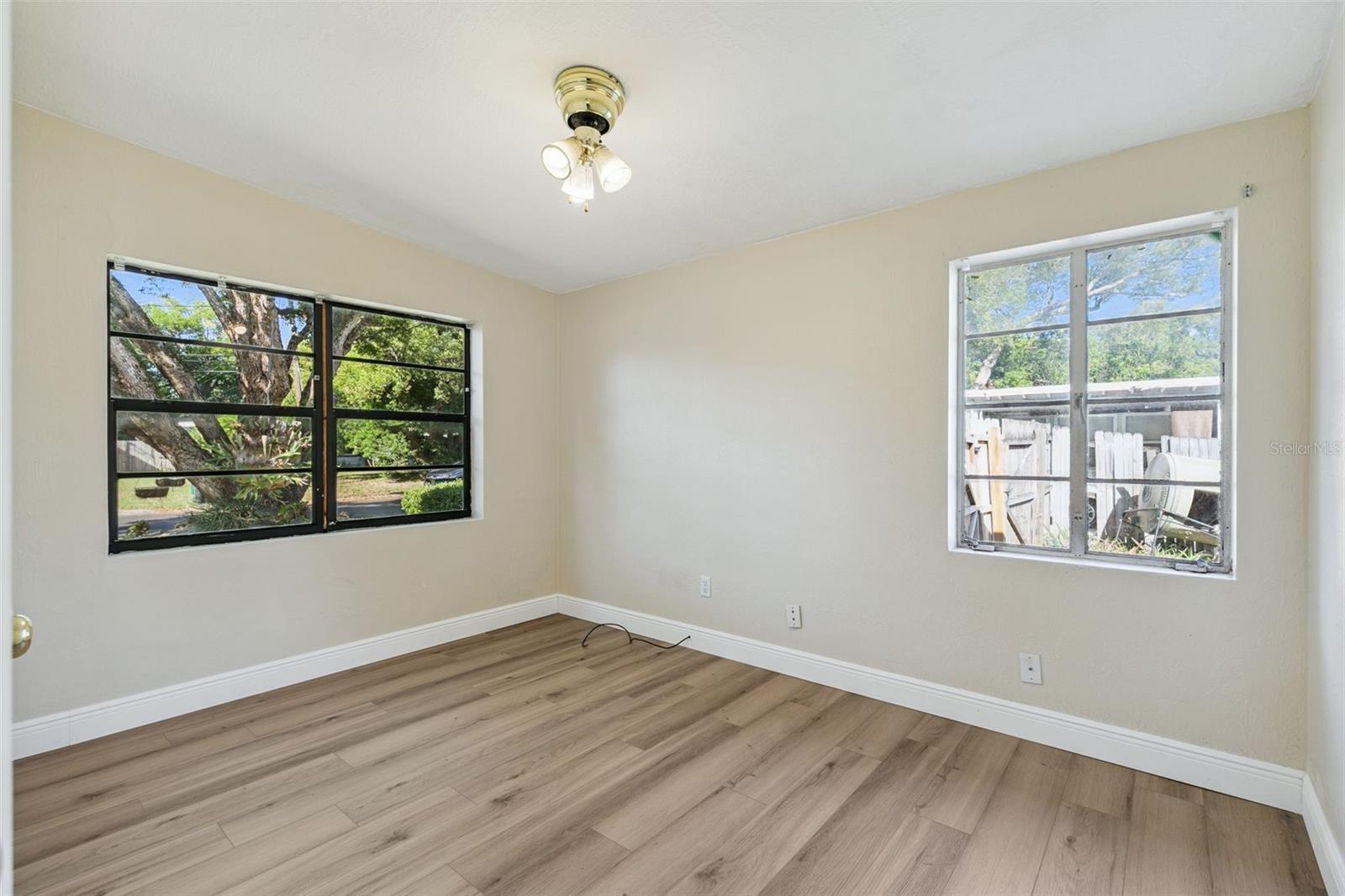 5873 CAMELLIA DR, ORLANDO, FL, 32807