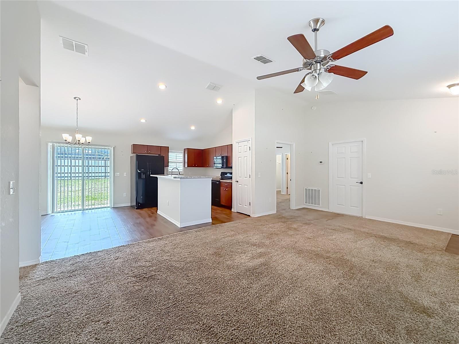 28 PINE COURT DR, OCALA, FL, 34472