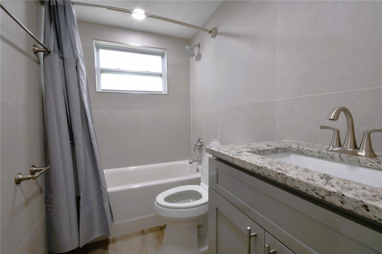 450 OBISPO AVE, ORLANDO, FL, 32807