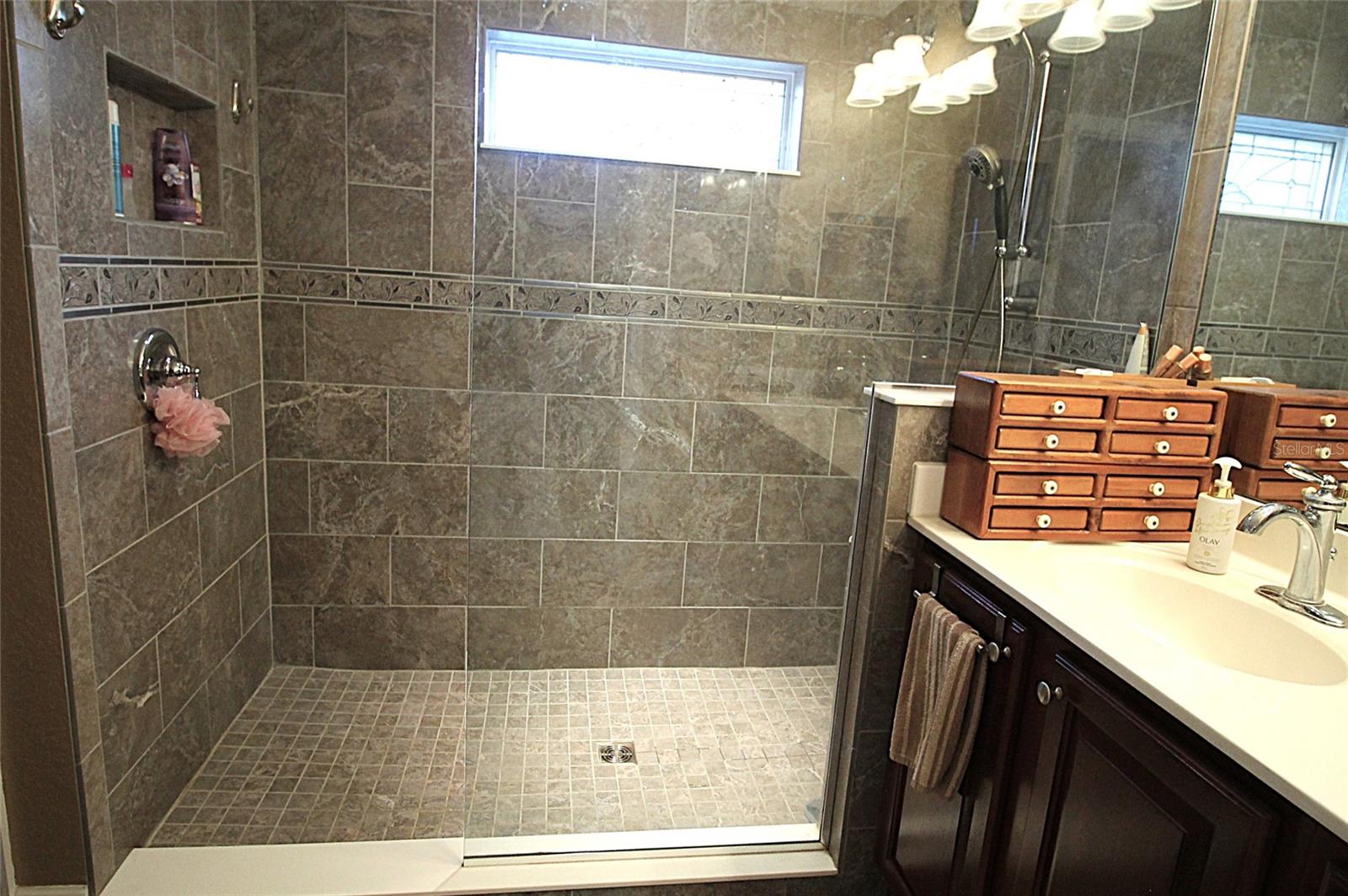 516 LAGO LOOP, DAVENPORT, FL, 33837