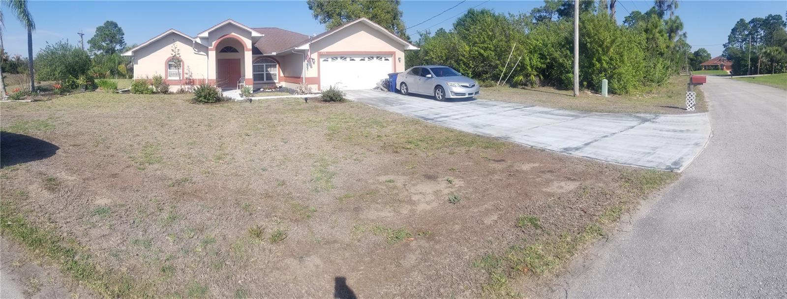 706 CANTERBURY CIR, LEHIGH ACRES, FL, 33974