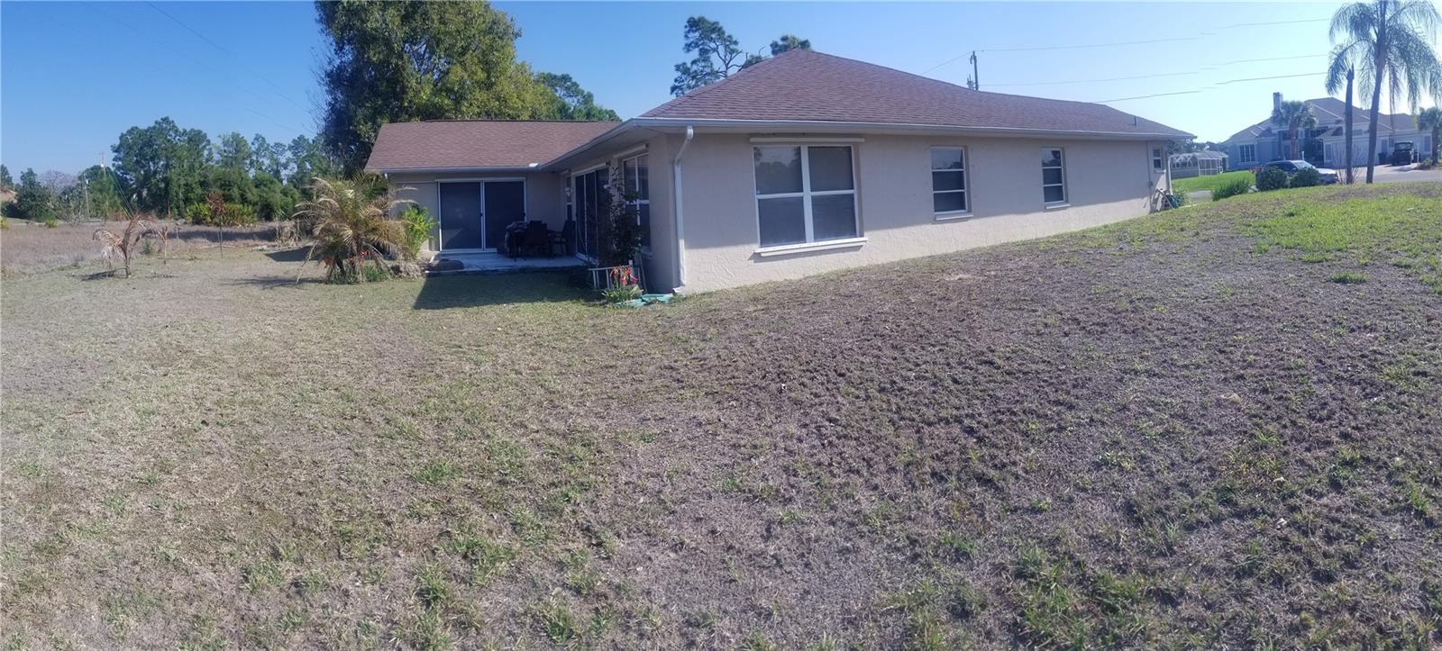 706 CANTERBURY CIR, LEHIGH ACRES, FL, 33974