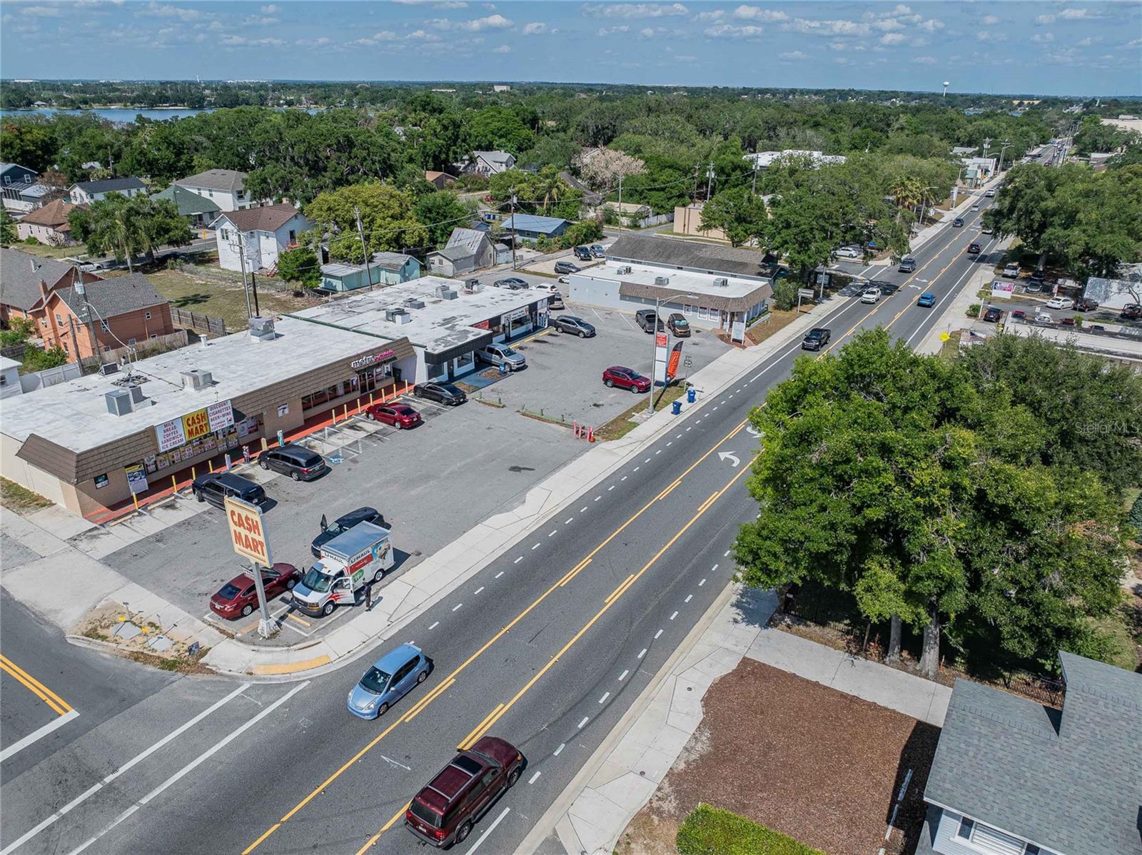211 E CENTRAL AVE, WINTER HAVEN, FL, 33880