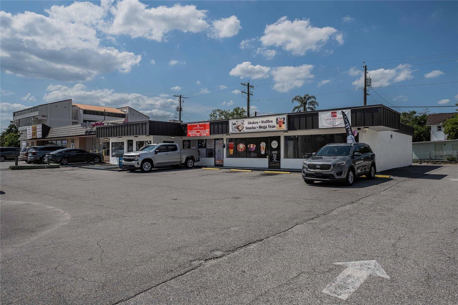211 E CENTRAL AVE, WINTER HAVEN, FL, 33880