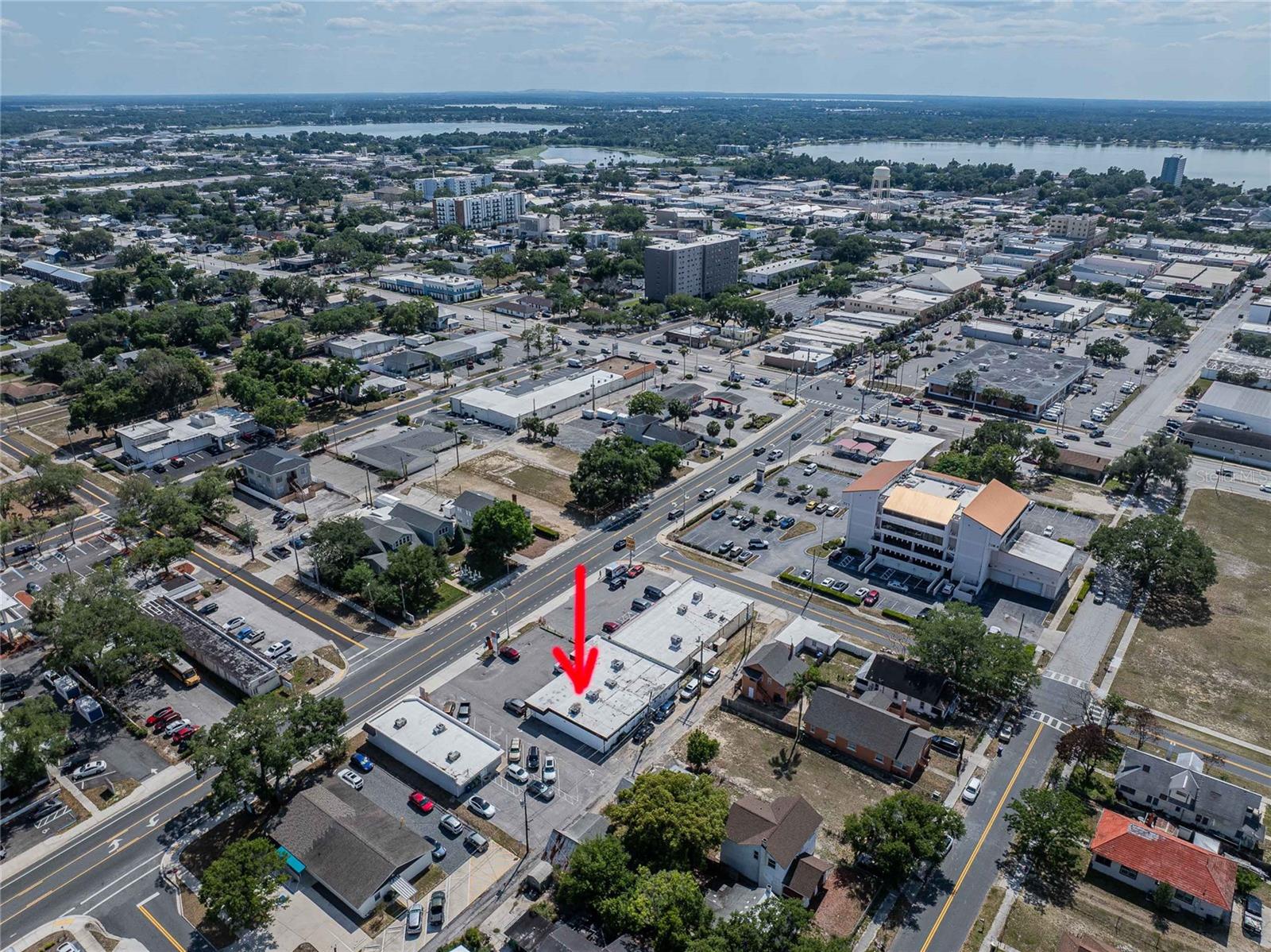 211 E CENTRAL AVE, WINTER HAVEN, FL, 33880