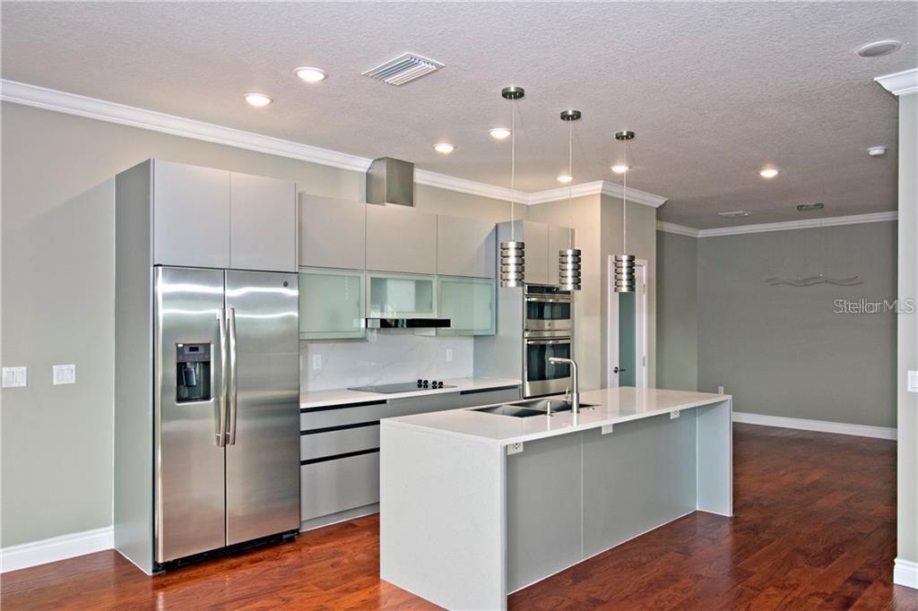 1927 GREENBRIAR TER, DAVENPORT, FL, 33837