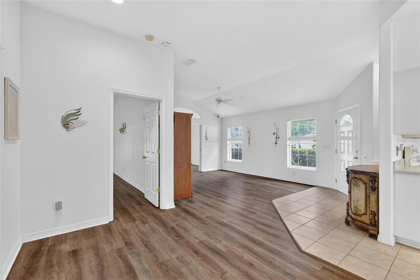 27545 DISCOVER CT, LEESBURG, FL, 34748