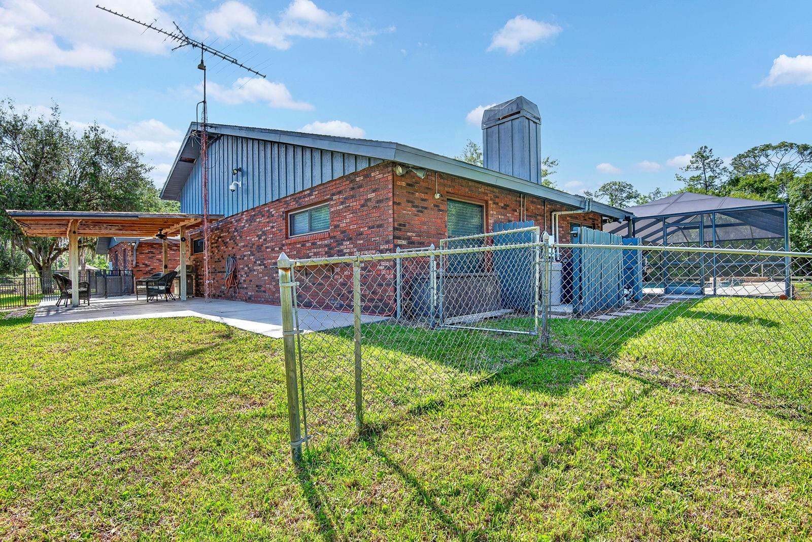 140 COWPEN LN, SARASOTA, FL, 34240