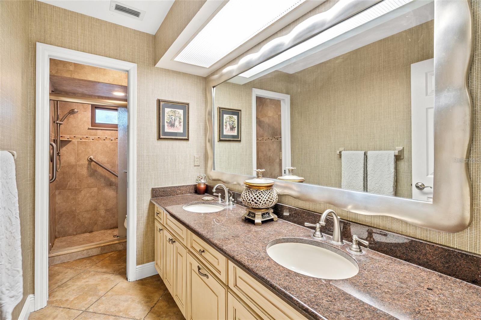 140 COWPEN LN, SARASOTA, FL, 34240