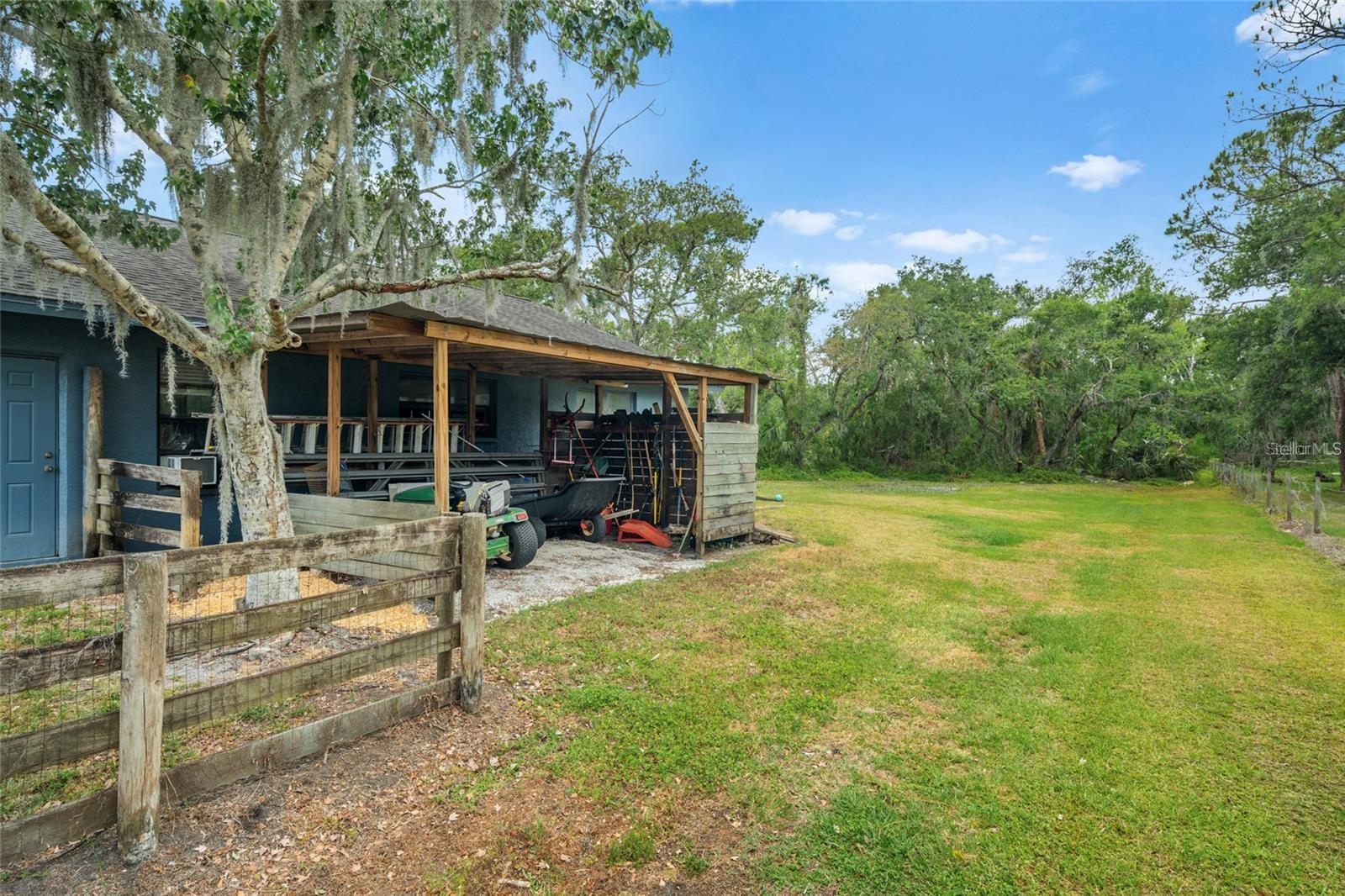 140 COWPEN LN, SARASOTA, FL, 34240