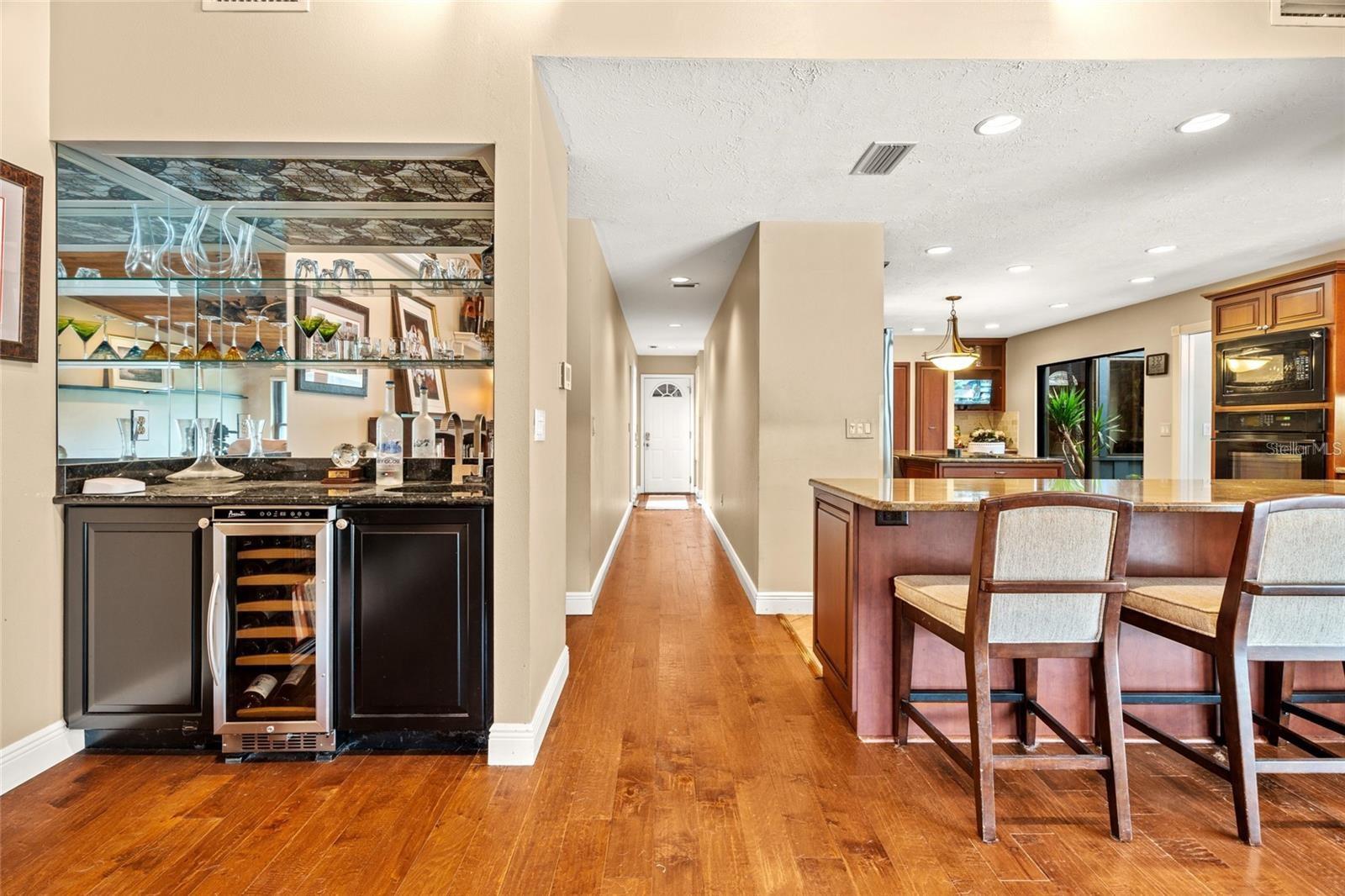 140 COWPEN LN, SARASOTA, FL, 34240