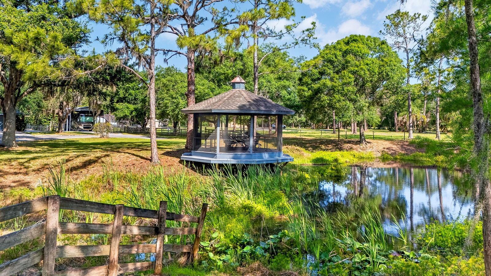 140 COWPEN LN, SARASOTA, FL, 34240