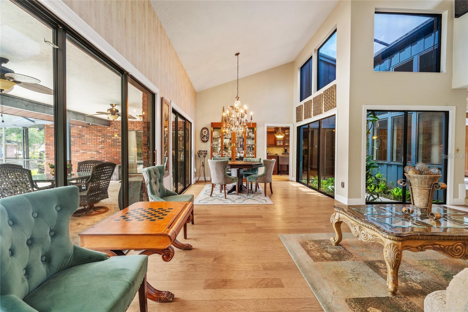 140 COWPEN LN, SARASOTA, FL, 34240