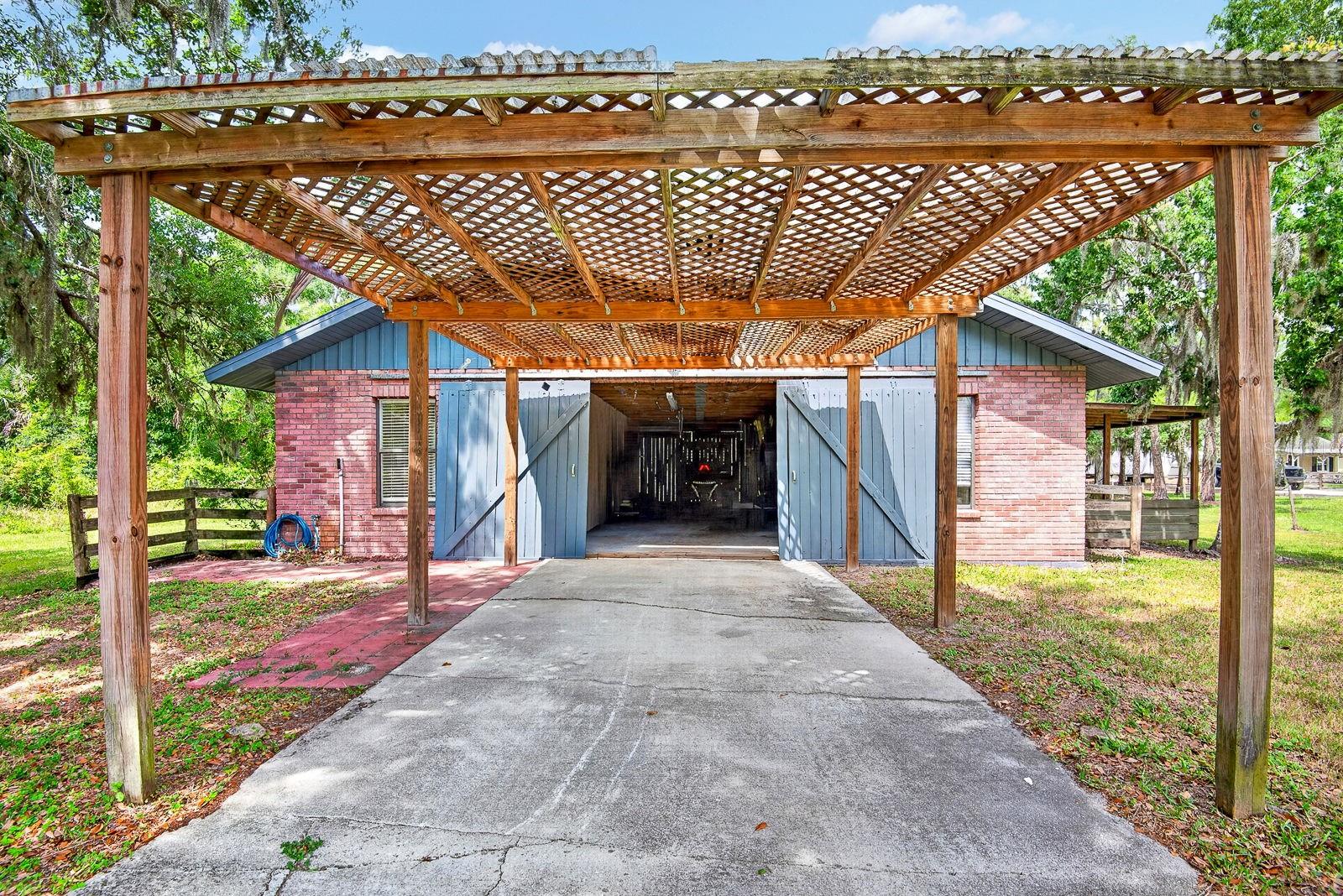 140 COWPEN LN, SARASOTA, FL, 34240