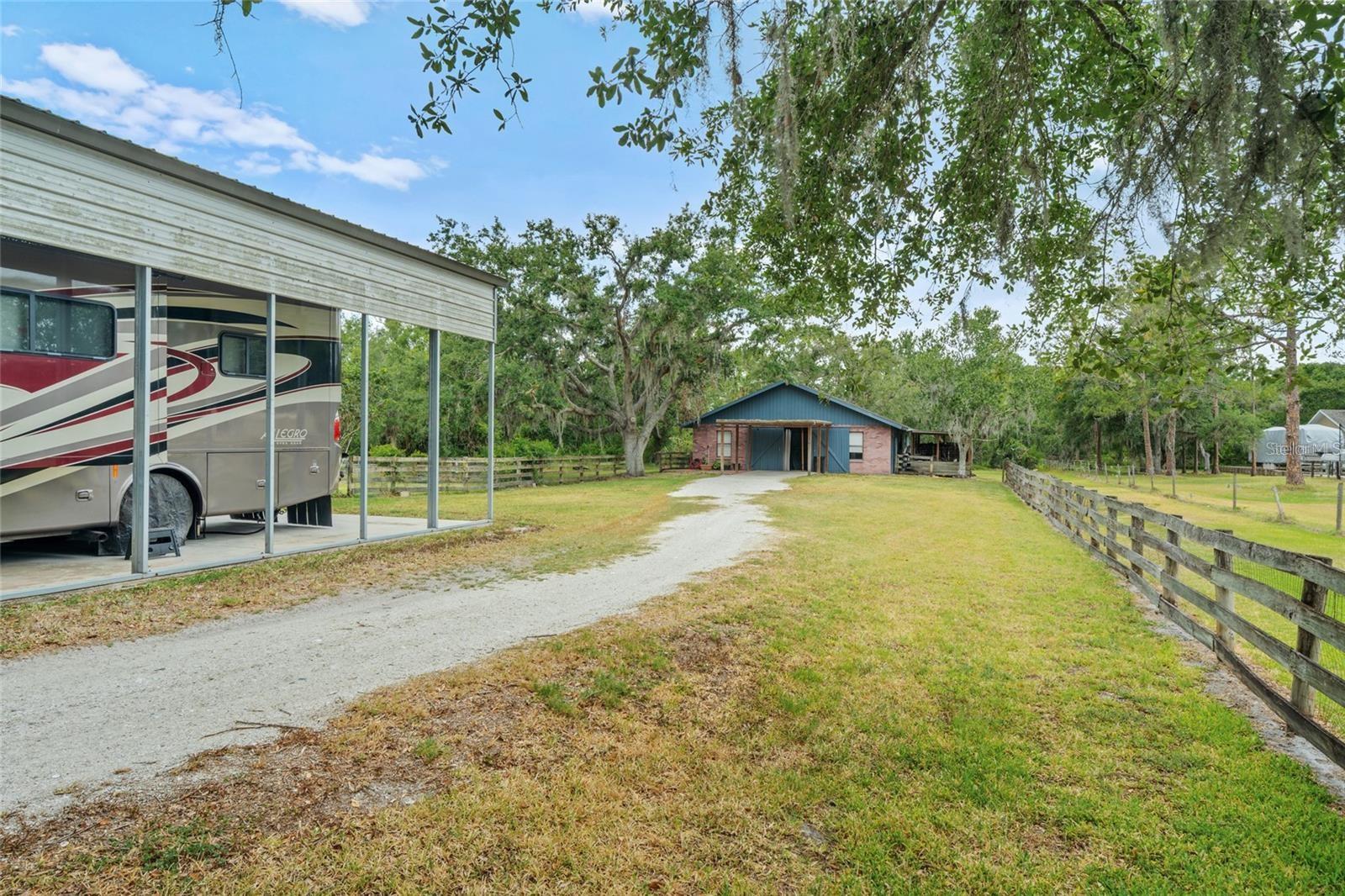 140 COWPEN LN, SARASOTA, FL, 34240