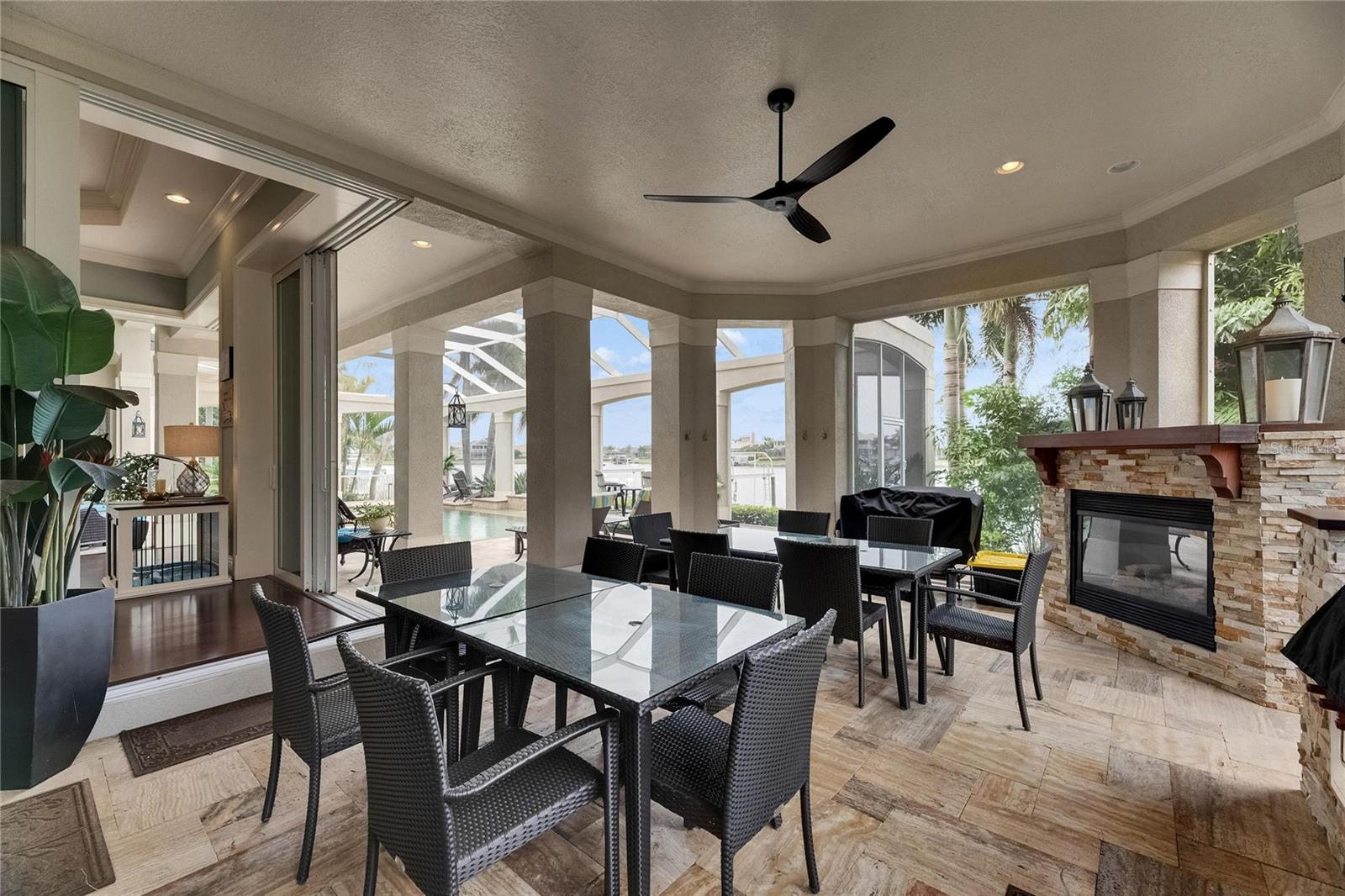 624 BALIBAY RD, APOLLO BEACH, FL, 33572