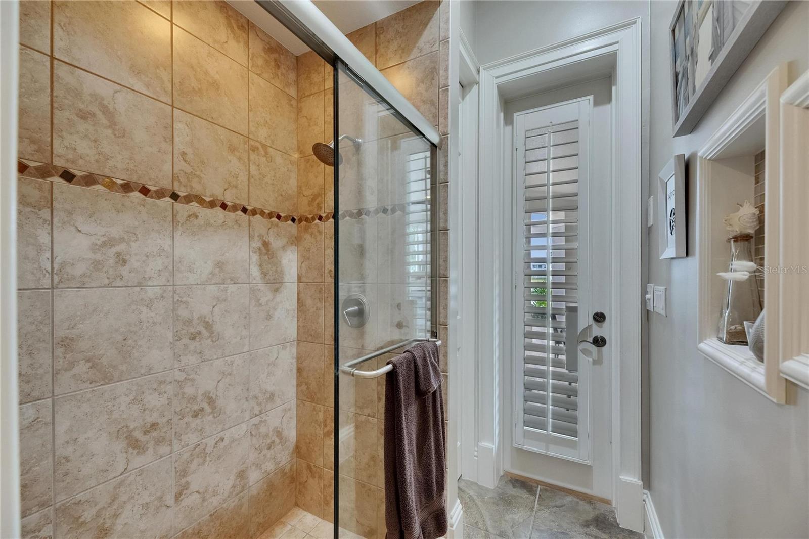 624 BALIBAY RD, APOLLO BEACH, FL, 33572